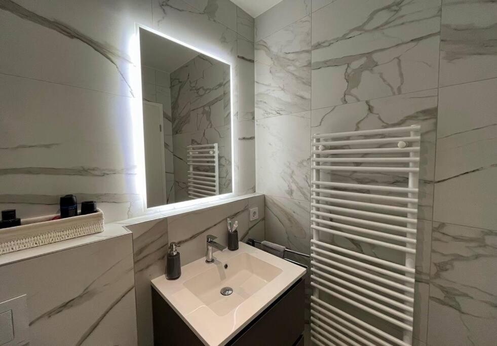 Luxury 1bedroom With Parking In Center&large Terrace -cd3 Apartment Luxemburg